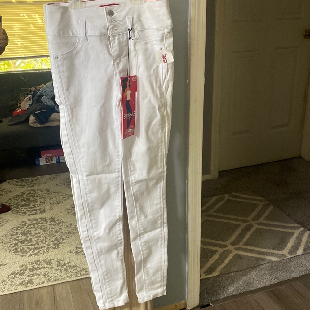 YMI Slim-hers white jeans